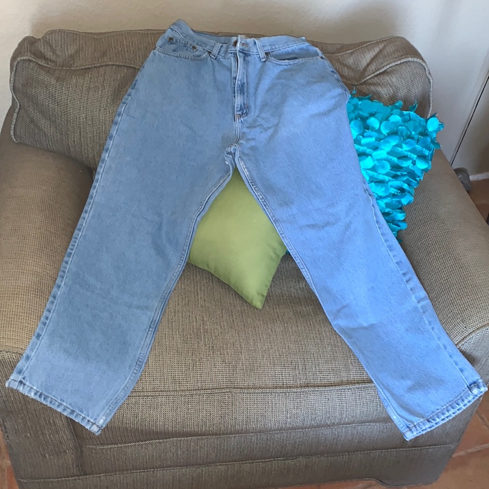L L Bean Petite Light Wash Distressed Straight Leg Jean
